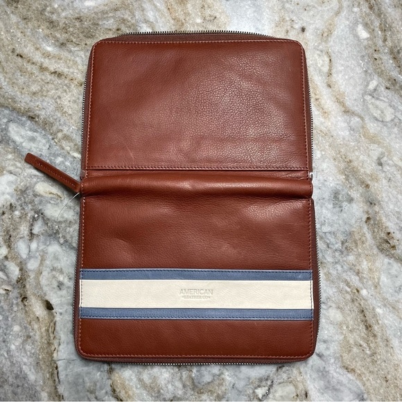 New American Leather Co small bag leather planner journal agenda zip cover - Picture 3 of 7